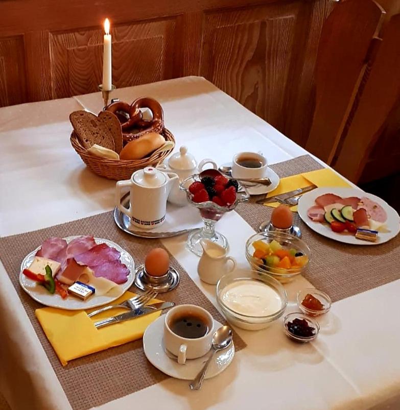 Gasthof Falkenstein - Metzgerei Schwaiger - Flintsbach Ngoại thất bức ảnh
